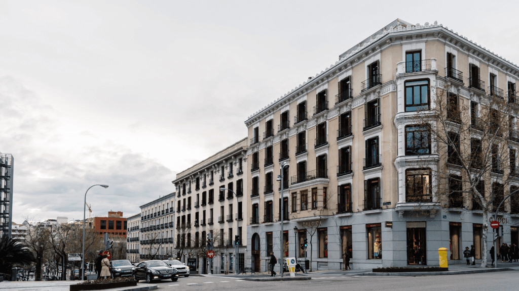 barrios de lujo en madrid barrio salamanca